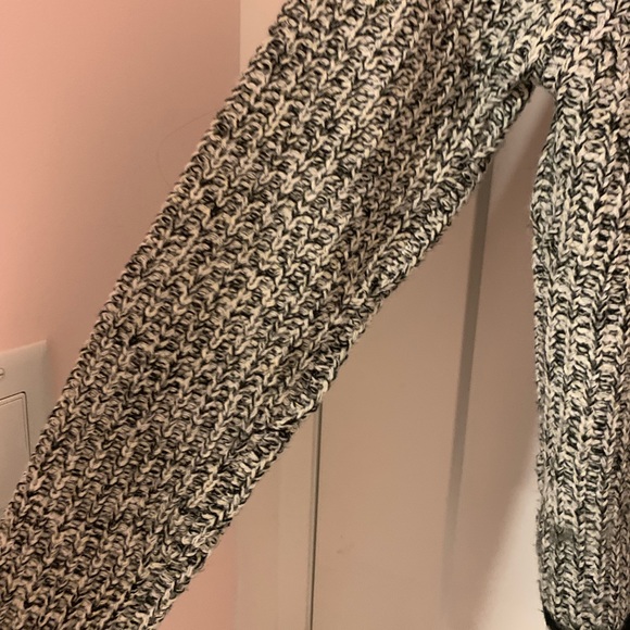 Black V-Neck Knit Sweater - Picture 11 of 11